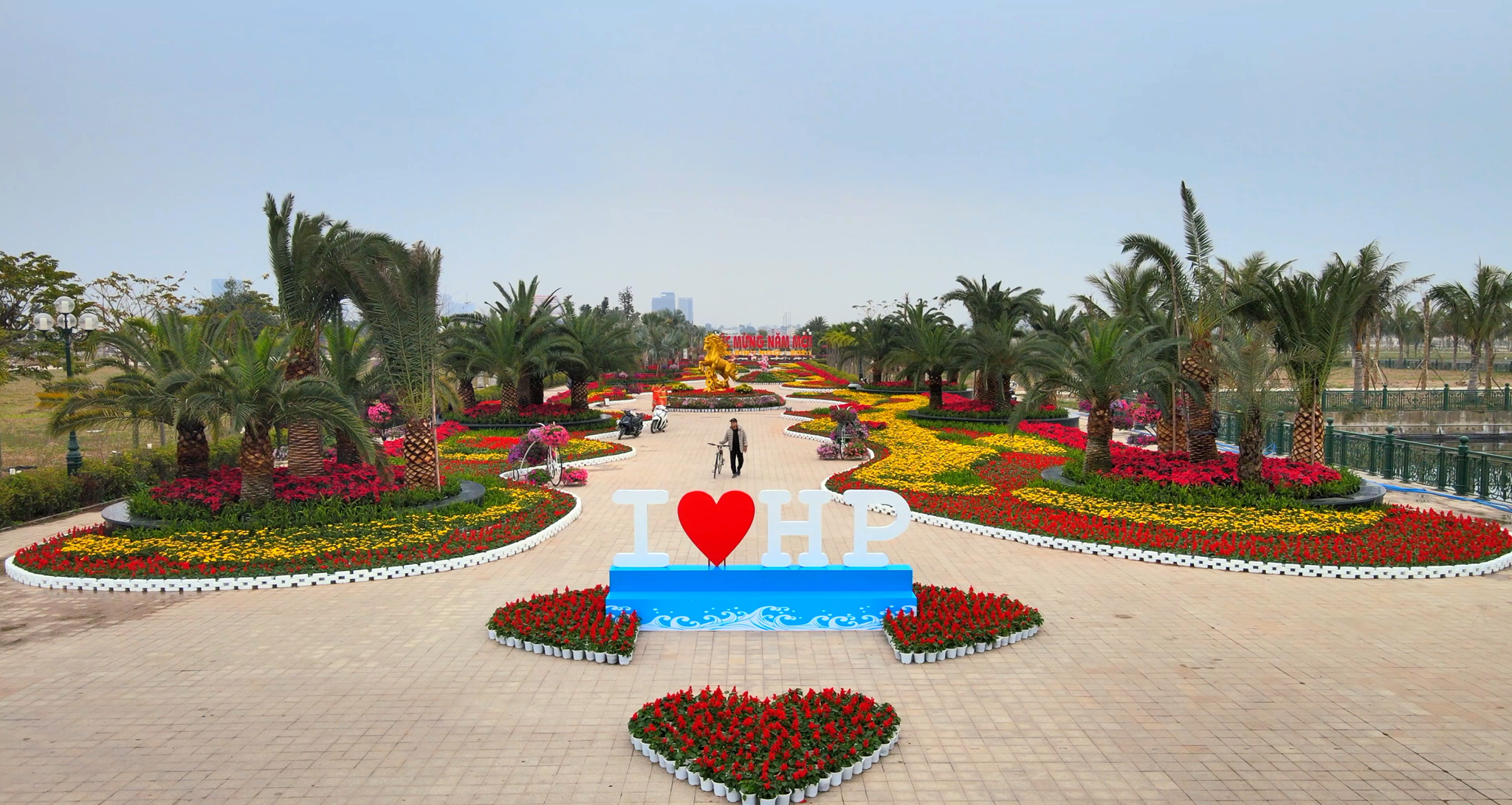 Trang trí tết 2026